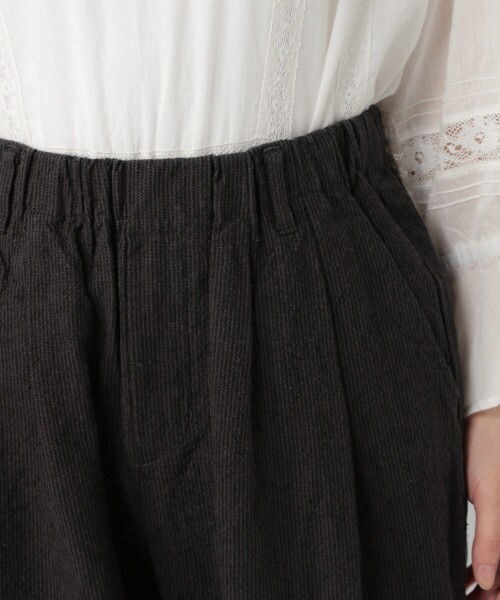 studio CLIP（スタディオクリップ）の「コットンリネンストライプバルーンパンツ（パンツ・チャコール/ベージュ/ブルー）」の8枚目の写真