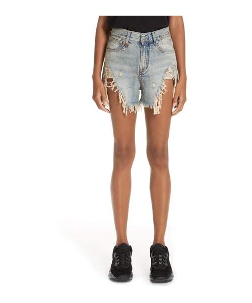 R13（アールサーティーン）の「R13 Shredded Slouch Denim Shorts（その他パンツ・レディース・Black/Blue・26/27/28/29/30）」の2枚目の写真