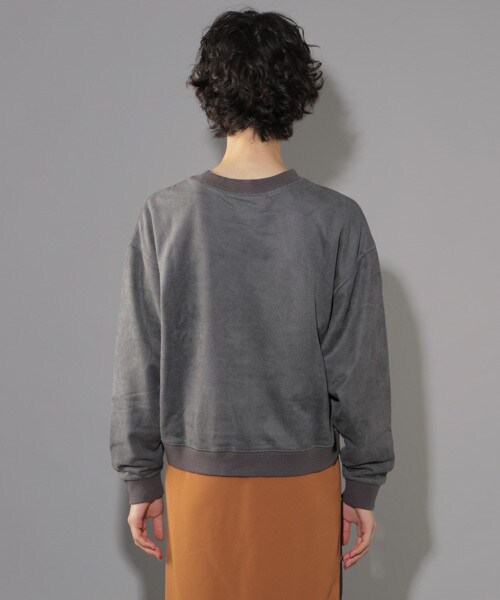 PAGEBOY（ページボーイ）の「スエード裏毛プルオーバー（トップス・チャコール/アイボリー/ベージュ）」の9枚目の写真