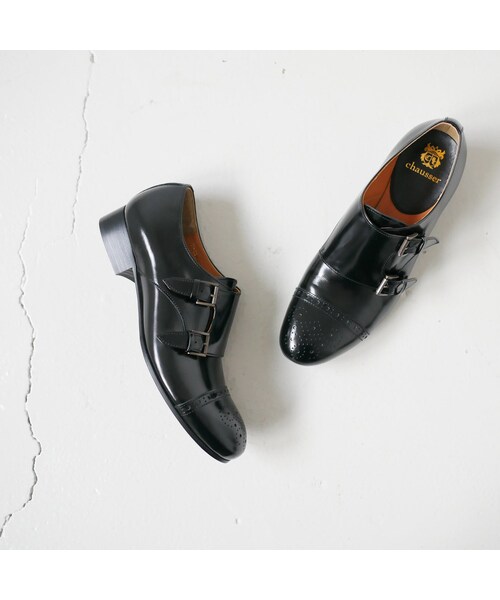 plus by chausser（プリュスバイショセ）の「chausser｜ショセ｜ダブルモンク ストラップ シューズ ｜C-2203｜BLACK（パンプス・レディース・その他）」の2枚目の写真