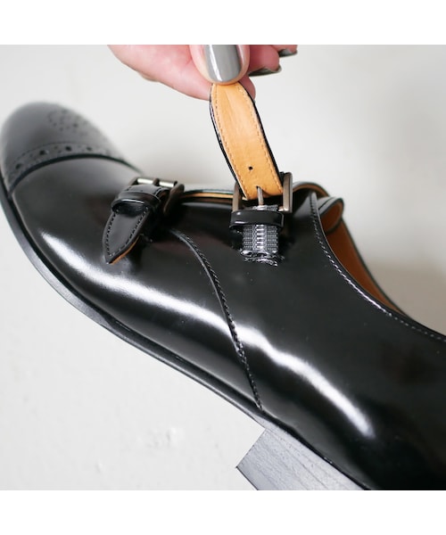 plus by chausser（プリュスバイショセ）の「chausser｜ショセ｜ダブルモンク ストラップ シューズ ｜C-2203｜BLACK（パンプス・レディース・その他）」の4枚目の写真