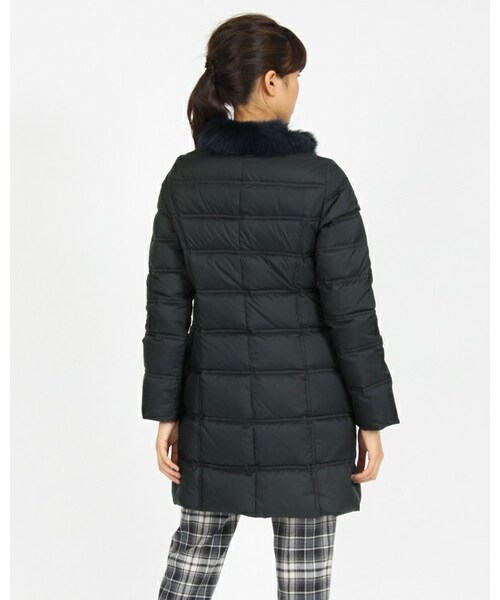 ビアッジョブルー（Viaggio blu）フォックスファー 90%ダウンコート