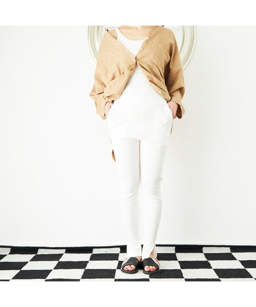 L'Ancre（アンカー）の「L'Ancre (アンカー）サーマルスリットレギンスパンツ（その他パンツ・レディース・レッド/ホワイト・38(M)）」の2枚目の写真