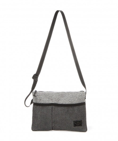 studio CLIP（スタディオクリップ）の「ボアサコッシュ（バッグ・オフホワイト/グレー/ブラック）」の2枚目の写真