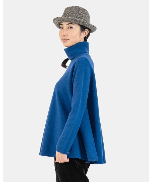 45R（フォーティファイブアール）の「フロートニットのフレアTシャツ（トップス・レディース・白TOP/アカTOP/グリーン/カーキ/ロイヤルブルーTOP/ネイビーTOP/ダークネイビーTOP・0-フリー）」の9枚目の写真