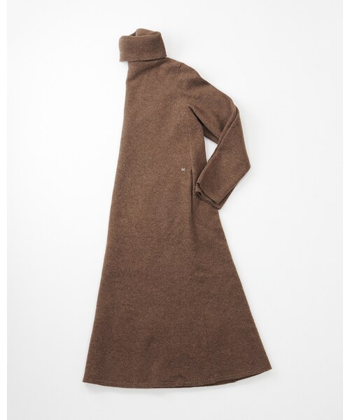 45R（フォーティファイブアール）の「フロートニットのタートルネック