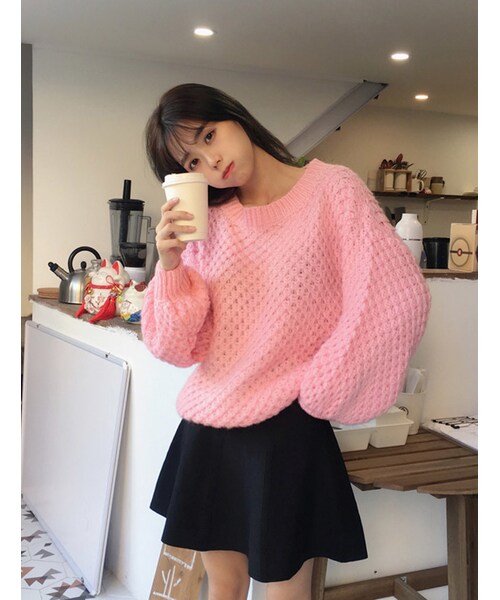 bodurine（ボドゥリネ）の「ワッフルニット*全3色*（ニット/セーター・レディース・화이트/핑크/그린/그외・one size）」の3枚目の写真