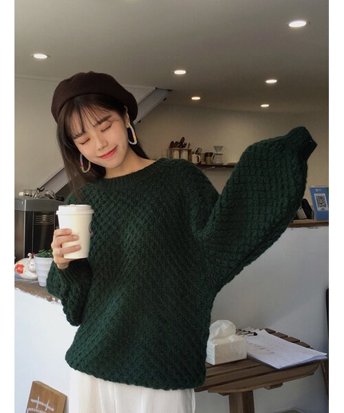 bodurine（ボドゥリネ）の「ワッフルニット*全3色*（ニット/セーター・レディース・화이트/핑크/그린/그외・one size）」の2枚目の写真