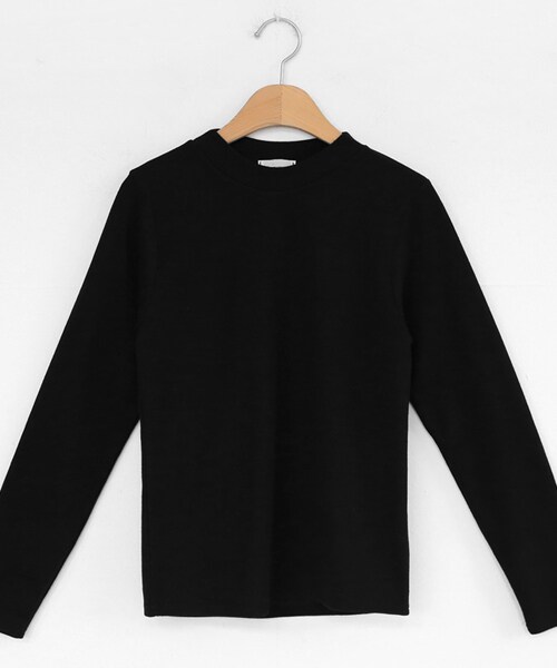 DHOLIC(ディーホリック)の「モックネックスリムTシャツ(Tシャツ/カットソー・レディース・ホワイト/ブラック/レッド/ブラウン・FREE)」の2枚目の写真