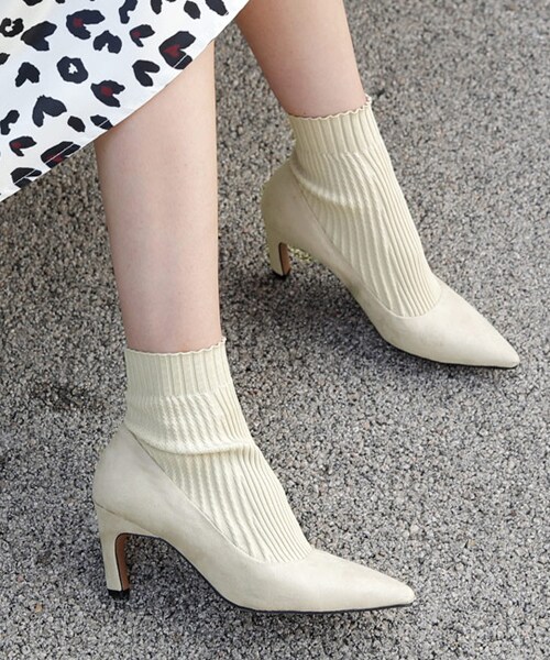 DHOLIC(ディーホリック)の「ソックスレイヤードスエード調パンプス(パンプス・レディース・ブラック/ベージュ/ピンク・230/235/240/245/250)」の2枚目の写真