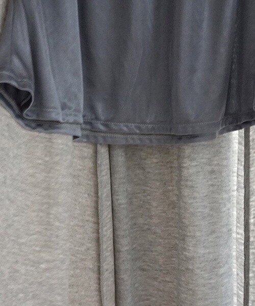 Tiffee SELECT（ティフィーセレクト）の「ウエストゴムてろんギャザーロングスカート（スカート・レディース・マスタード/ネイビー/グレー・M）」の6枚目の写真