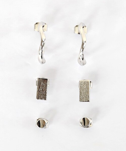 DHOLIC（ディーホリック）の「マルチモチーフピアス3SET（ピアス（両耳用）・レディース・ゴールド/シルバー・FREE）」の2枚目の写真