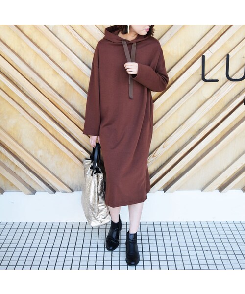 no brand（ノーブランド）の「[ RE-ARRIVAL ]  スウェットリボンテープパーカーOP（ワンピース・レディース・その他）」の2枚目の写真