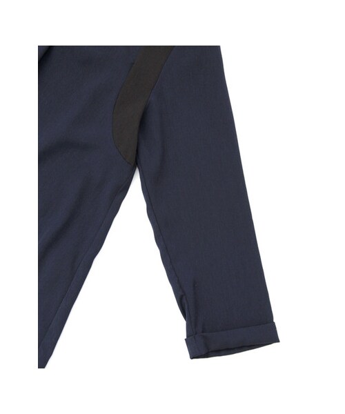 URBAN RESEARCH DOORS(アーバンリサーチドアーズ)の「タック配色ブラウス(トップス・レディース・ネイビー/シロ/ライトベージュ・one)」の11枚目の写真