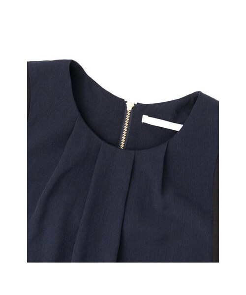 URBAN RESEARCH DOORS(アーバンリサーチドアーズ)の「タック配色ブラウス(トップス・レディース・ネイビー/シロ/ライトベージュ・one)」の10枚目の写真