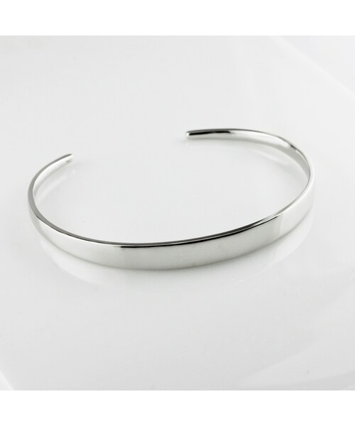 les desseins de DIEU（レデッサンドゥデュー）の「レ デッサン ドゥ デュー 967 グロッシー シルバー グラデーション バングル（バングル/リストバンド・レディース・シルバー・Free）」の2枚目の写真