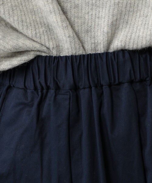 studio CLIP（スタディオクリップ）の「［WEB先行発売］NEXTWEEKENDコラボスカート（スカート・フラワープリント/ベージュ/オレンジ/ネイビー）」の16枚目の写真