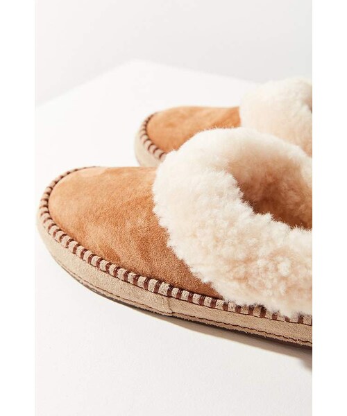 UGG(アグ)の「UGG Wrin Slipper(レッグウェア・レディース・Black/Brown・6/7/8/9/10)」の9枚目の写真