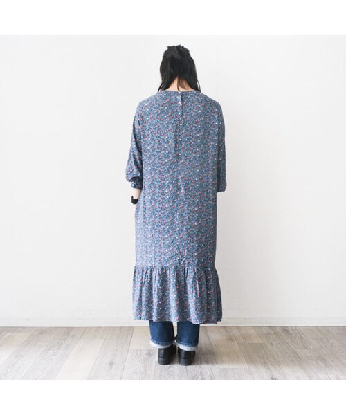 Pont de Chalons（ポンデシャロン）の「Pont de chalons   　花柄ティアード・ロングワンピース（PH9701）（シャツ/ブラウス・レディース・その他）」の6枚目の写真