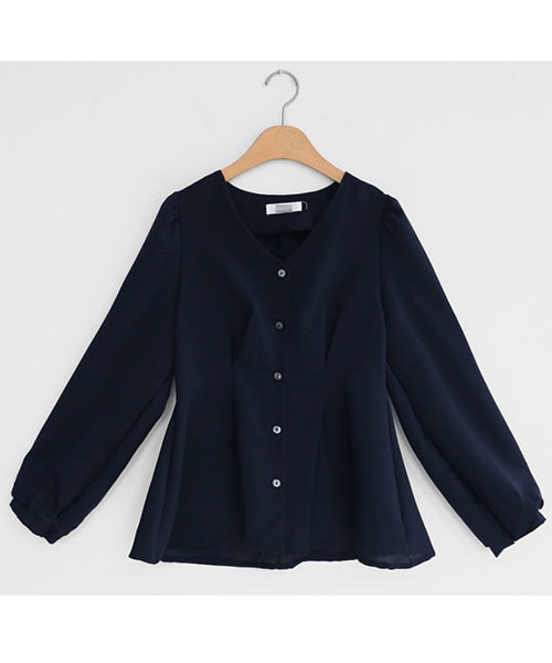 DHOLIC（ディーホリック）の「Vネックウエストタックブラウス（シャツ/ブラウス・レディース・ベージュ/ホワイト/ブラック/ピンク・FREE）」の3枚目の写真