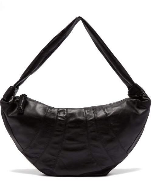 LEMAIRE(ルメール)の「Lemaire - Sling Leather Cross Body Bag - Womens - Black(クラッチバッグ・レディース・Black・One Size)」の1枚目の写真