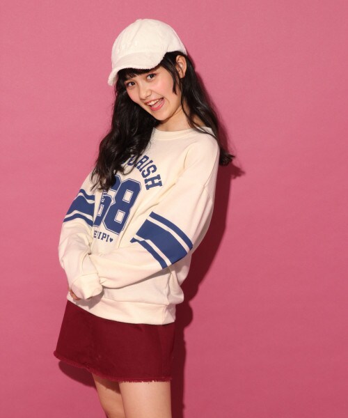 repipi armario(レピピ アルマリオ)の「ナンバリングウラケスウェット(トップス・ホワイト/グレー/ピンク)」の1枚目の写真