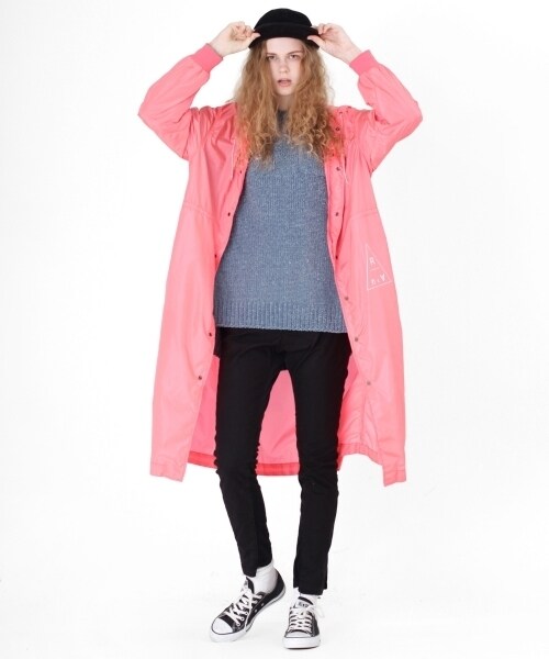 RNA（アールエヌエー）の「ヘブンハンズプリントコート（）」 - WEAR