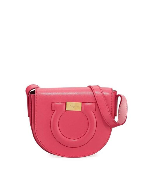 Salvatore Ferragamo（フェラガモ）の「Salvatore Ferragamo Gancio City Crossbody
