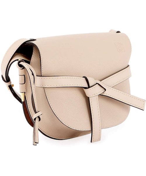 LOEWE（ロエベ）の「Loewe Gate Small Calf Shoulder Bag（ショルダーバッグ・レディース・Beige・One Size）」の4枚目の写真
