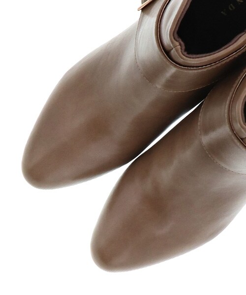 RANDA（ランダ）の「2018AW新作/COTTON STEPS/バックルベルトショートブーツ（シューズ・レディース・ブラウン/ブラック・S/M/L/LL）」の4枚目の写真