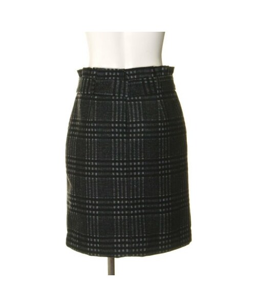 31 Sons de mode（トランテアン　ソン　ドゥ　モード）の「ベルト付チェックタイトスカート（スカート・レディース・ブラック/グリーン・３６/３８）」の4枚目の写真