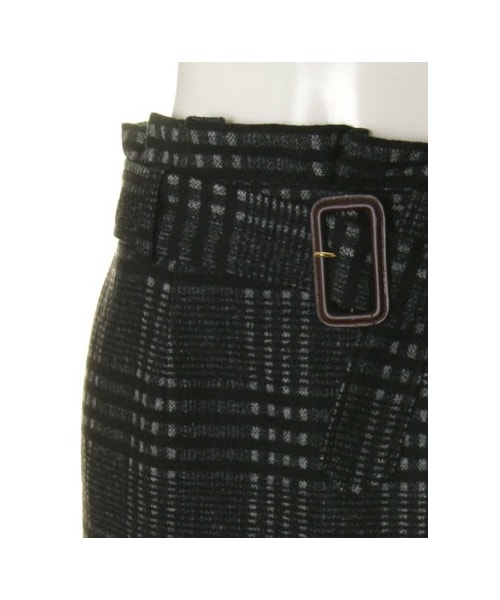 31 Sons de mode（トランテアン　ソン　ドゥ　モード）の「ベルト付チェックタイトスカート（スカート・レディース・ブラック/グリーン・３６/３８）」の6枚目の写真