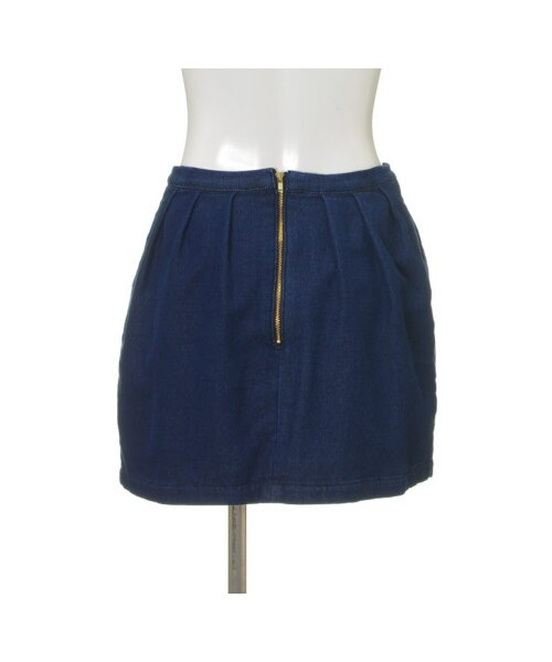 31 Sons de mode（トランテアン　ソン　ドゥ　モード）の「セットアップデニムインナー付コクーンスカート《予約アイテム》（スカート・レディース・インディゴブルー・３６/３８）」の4枚目の写真