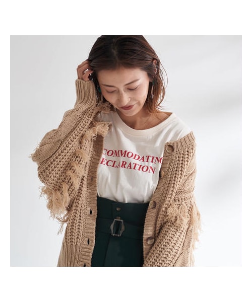 ADIRA（アディラ）の「fringe knit cardigan（ニット/セーター・レディース・ホワイト/ベージュ・FREE）」の2枚目の写真