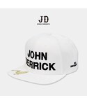 JOHN DERRICK | JD CAP-003”JOHN DERRICK” ジョンデリックロゴ刺繍キャップ ホワイト(帽子)