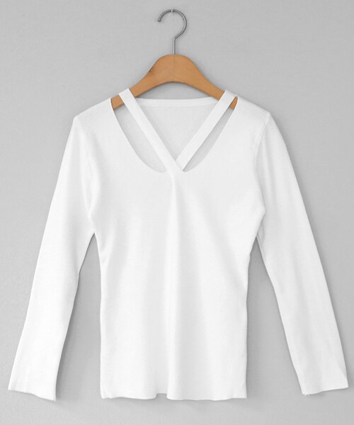 DHOLIC（ディーホリック）の「ネックXストラップニット（ニット/セーター・レディース・ブラック/ブラウン/ホワイト・FREE）」の2枚目の写真