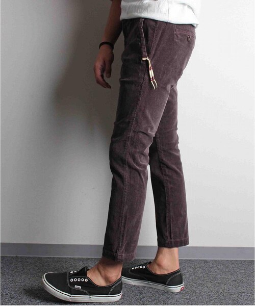 REMI RELIEF（レミレリーフ）の「REMI RELIEF(レミレリーフ)別注ストレッチコーデュロイパンツ（パンツ・メンズ・BLACK/BROWN・S/M/L/XL）」の2枚目の写真
