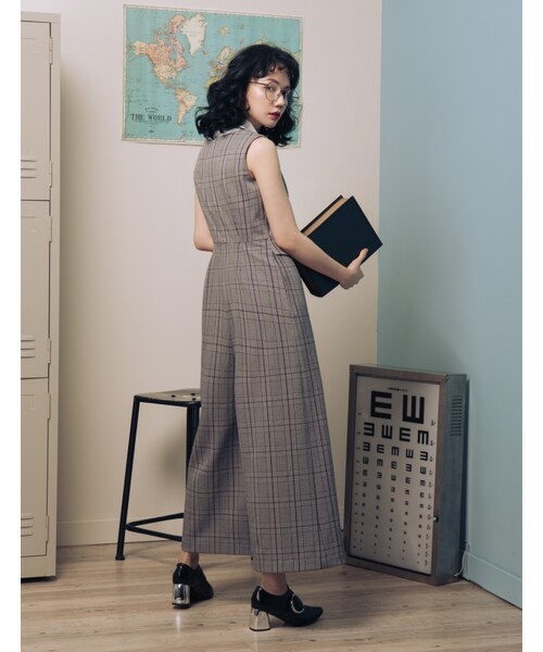 Marjorie（マージョリー）の「妳的格調，復古格紋改良版西裝連身褲（パンツ・レディース・灰/卡其・S/M）」の6枚目の写真