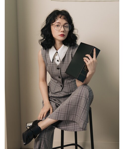 Marjorie（マージョリー）の「妳的格調，復古格紋改良版西裝連身褲（パンツ・レディース・灰/卡其・S/M）」の4枚目の写真