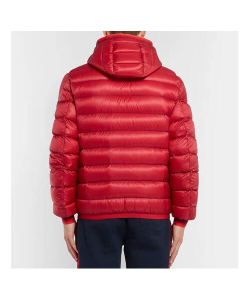 MONCLER(モンクレール)の「Moncler Avrieux Stripe-Trimmed Quilted Shell Hooded Down Jacket(テーラードジャケット・メンズ・Red・3/1/5/2)」の4枚目の写真