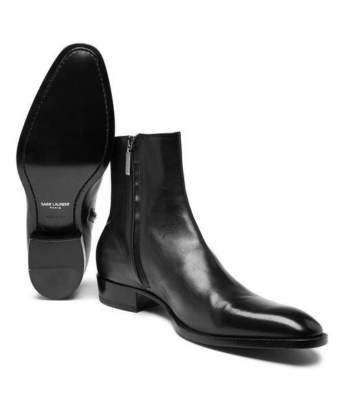 Saint Laurent(サンローラン)の「Saint Laurent Wyatt Leather Chelsea Boots(ブーツ・メンズ・Black・Eu45/Eu46/Eu39/Eu43/Eu40/Eu44/Eu41)」の2枚目の写真