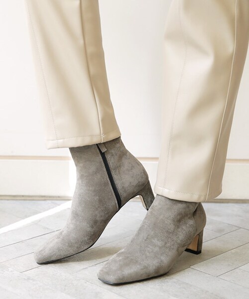 DHOLIC（ディーホリック）の「2TYPEスクエアトゥブーツ（ブーツ・レディース・ブラック/グレー/その他/ブラウン/ピンク・225/230/235/240/245/250）」の2枚目の写真