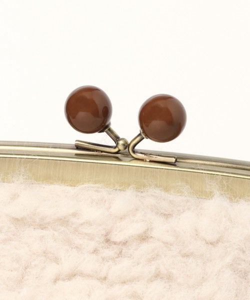 studio CLIP(スタディオクリップ)の「がま口フェイクファーショルダーバッグ(バッグ・ライトグレー/ブラック/アイボリー)」の11枚目の写真