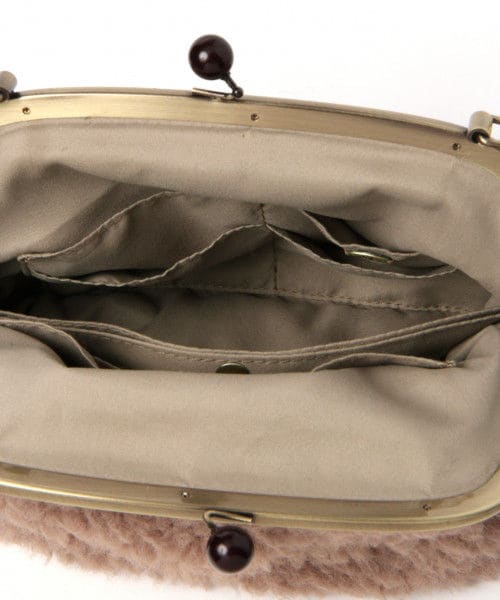 studio CLIP(スタディオクリップ)の「がま口フェイクファーショルダーバッグ(バッグ・ライトグレー/ブラック/アイボリー)」の12枚目の写真