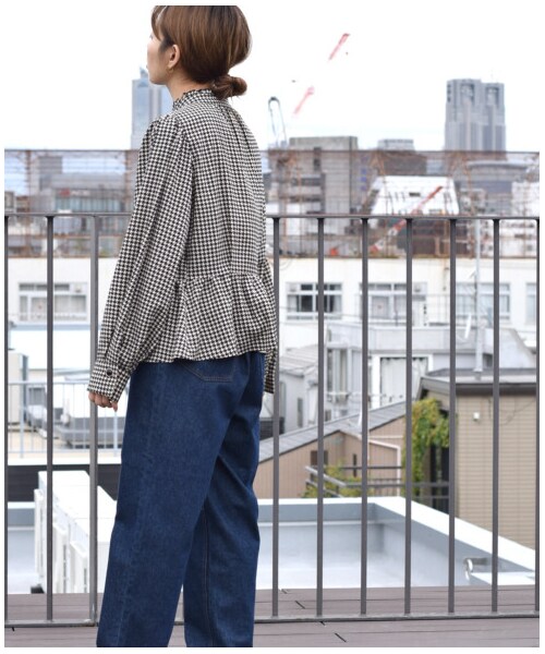 w closet（ダブルクローゼット）の「千鳥柄ぺプラムギャザー