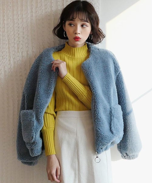 DHOLIC（ディーホリック）の「ポケットショートボアジャケット（その他アウター・レディース・ホワイト/ブルー/ブラウン/ブラック/ベージュ/ピンク・FREE）」の5枚目の写真