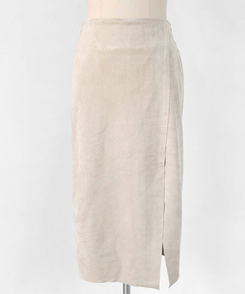 DHOLIC（ディーホリック）の「スエード調Hラインスリットスカート（スカート・レディース・ブラウン/ブラック/ベージュ・FREE）」の3枚目の写真