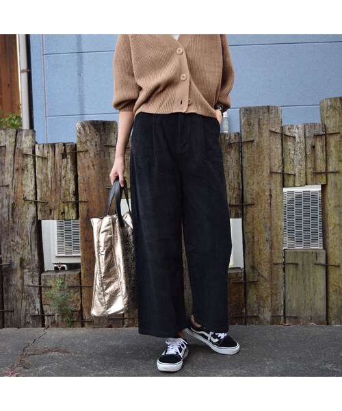 no brand(ノーブランド)の「コーデュロイワイドPT(その他パンツ・レディース・その他)」の6枚目の写真