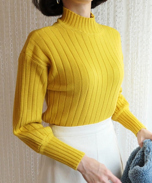 DHOLIC（ディーホリック）の「パフスリーブハイネック二ット（ニット/セーター・レディース・ベージュ/イエロー/ホワイト/ブルー/レッド/ブラック・FREE）」の5枚目の写真