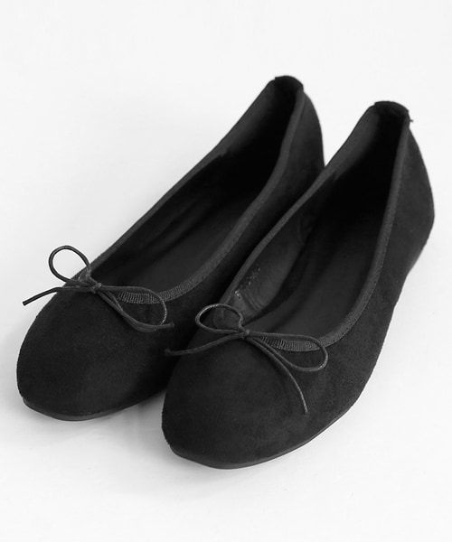 DHOLIC（ディーホリック）の「2TYPEスエード調リボンシューズ（バレエシューズ・レディース・レッド/ブラック/ブラウン/グレー/ベージュ/その他・225/230/235/240/245/250）」の2枚目の写真